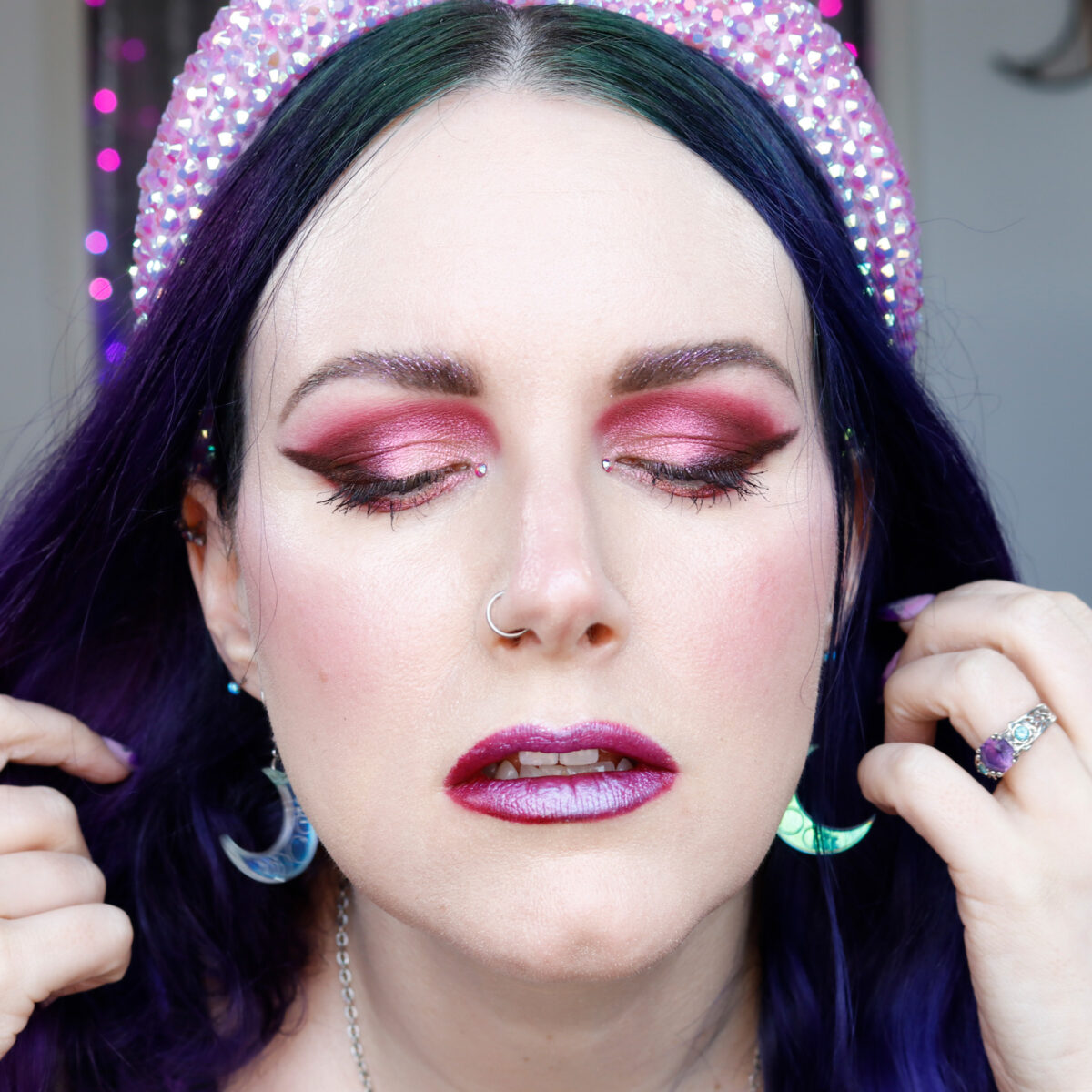 Cordelia is wearing her DIY Gothic Charm School Palette on her Hooded Eyes