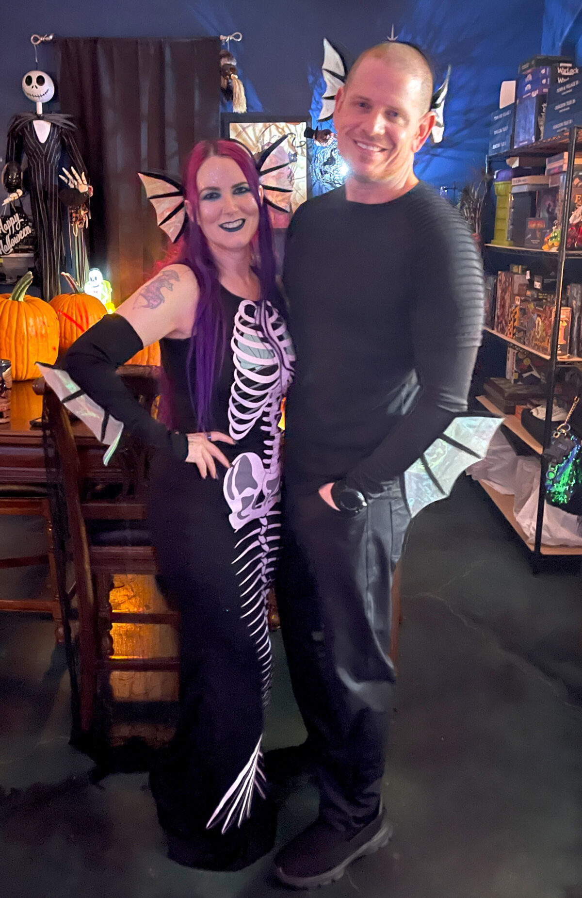 Cordelia and Dave dressed as mermaid skeletons