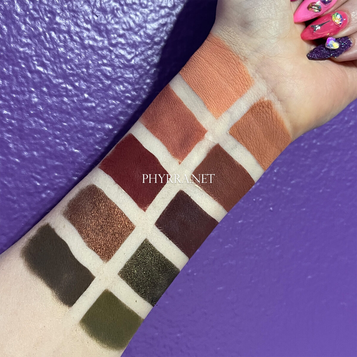 Melt Gemini II swatches