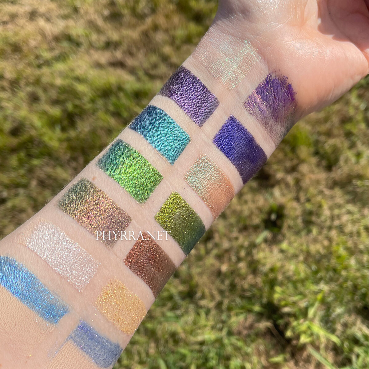 Multichrome swatches of the Danessa Myricks Lightwork IV Palette