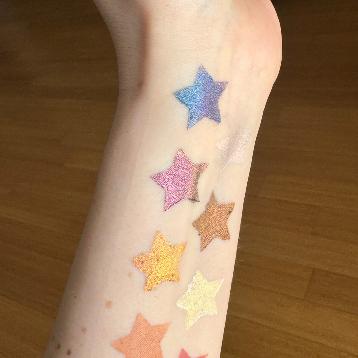 Stargazing in New Zealand Multichrome and Duochrome
