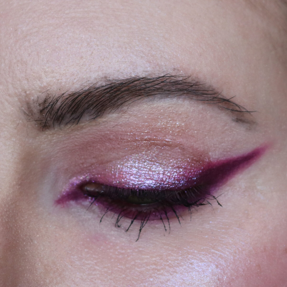 Monochromatic Pink makeup inspiration