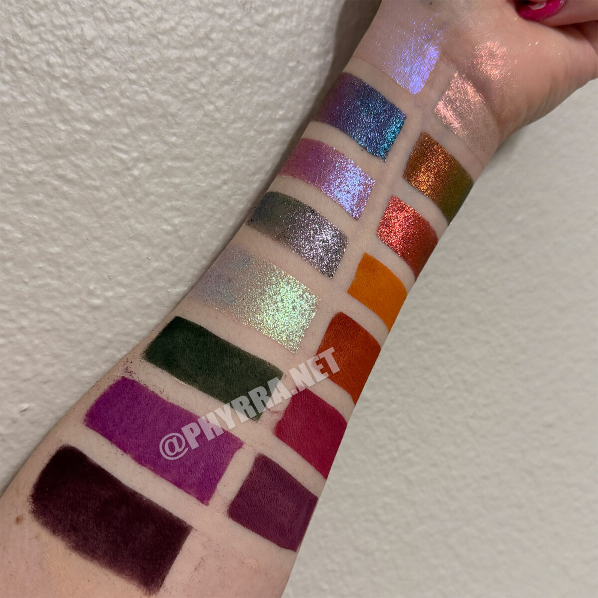 Bellabeautebar Recently Deinfluenced Palette swatches on Light Skin