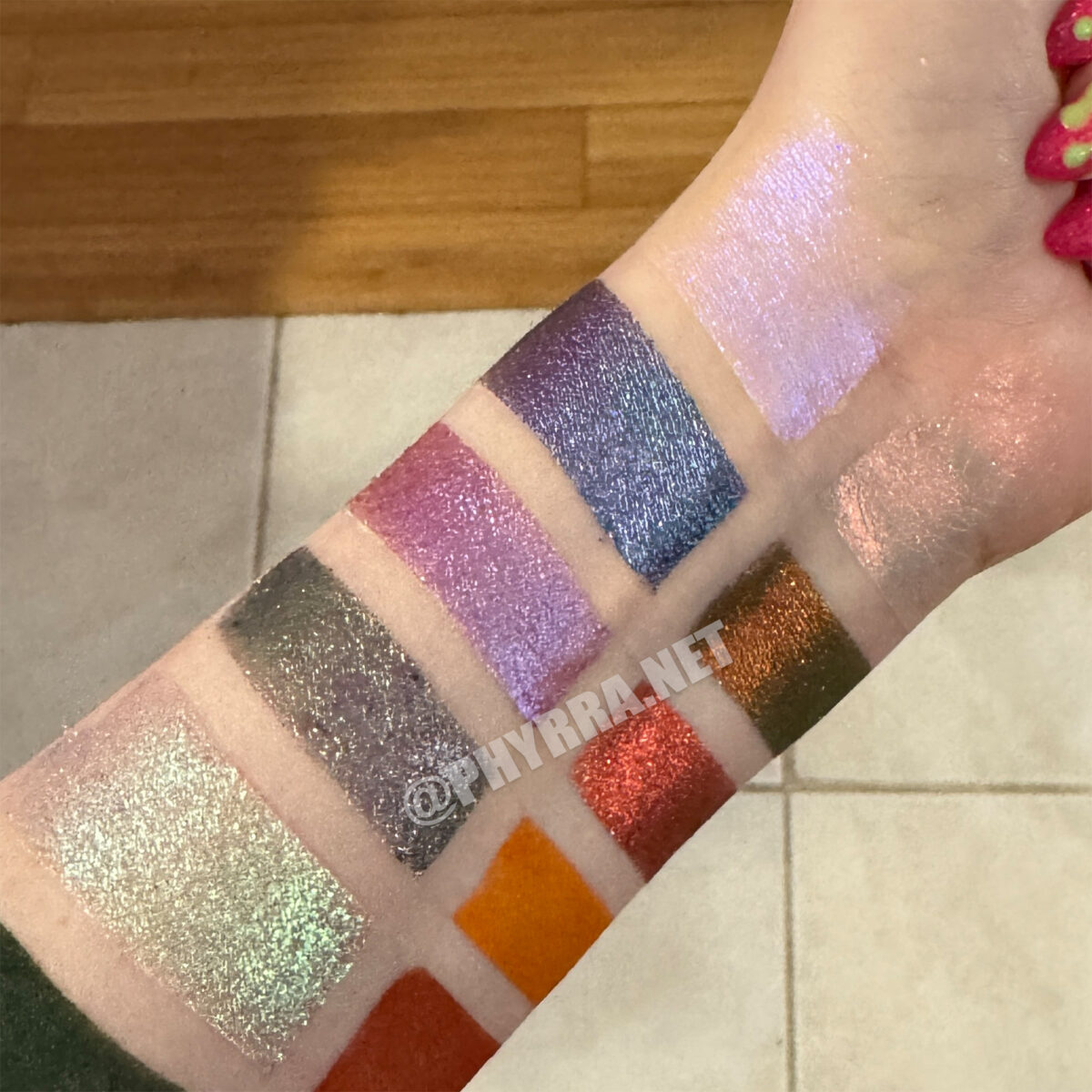 Bellabeautebar eyeshadow swatches 