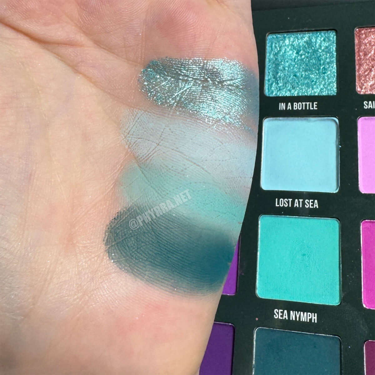 Blend Bunny Lure Palette Cool Toned Teal Turquoise swatches