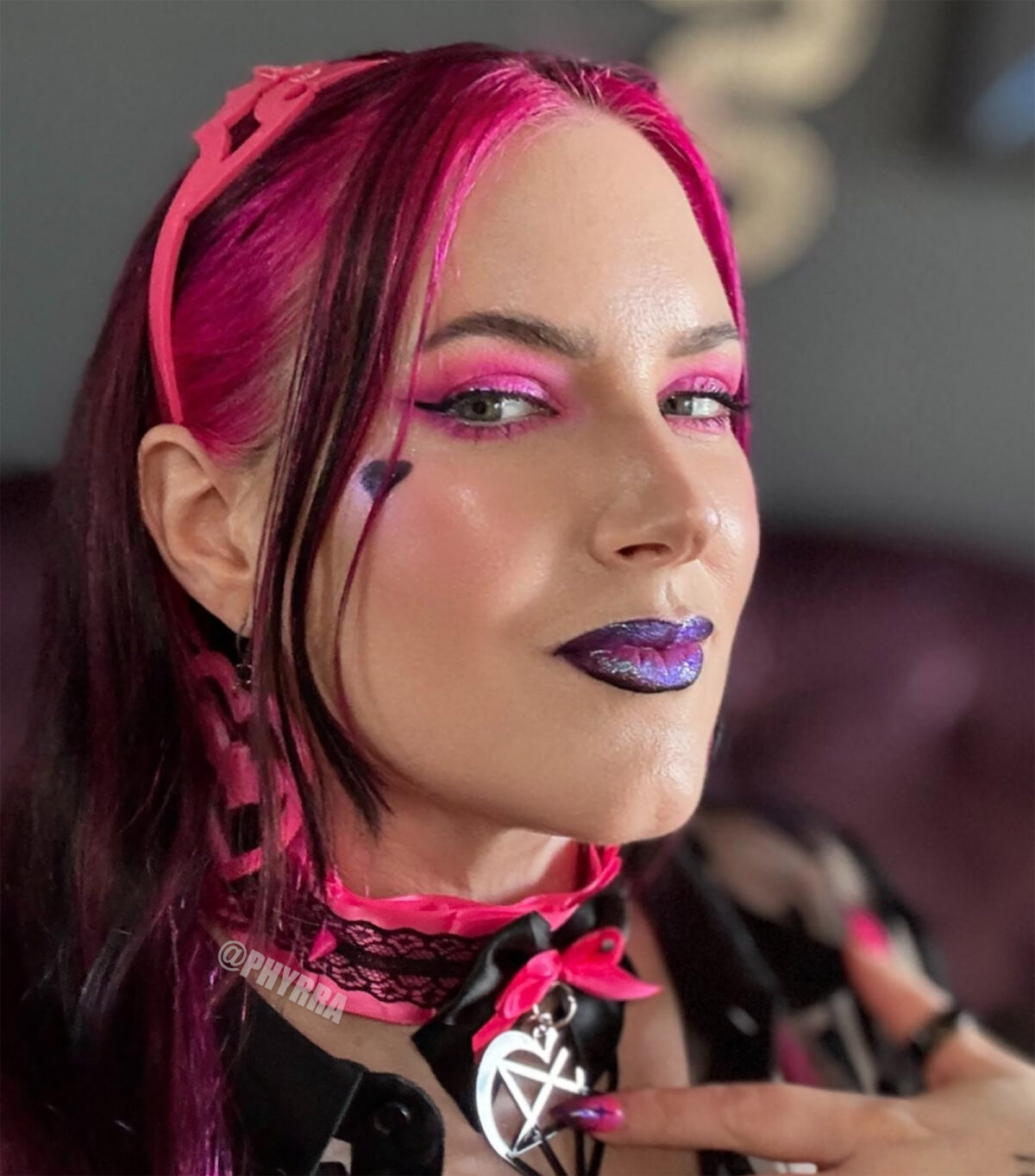 Hot pink and black era vibes from Cordelia Frost