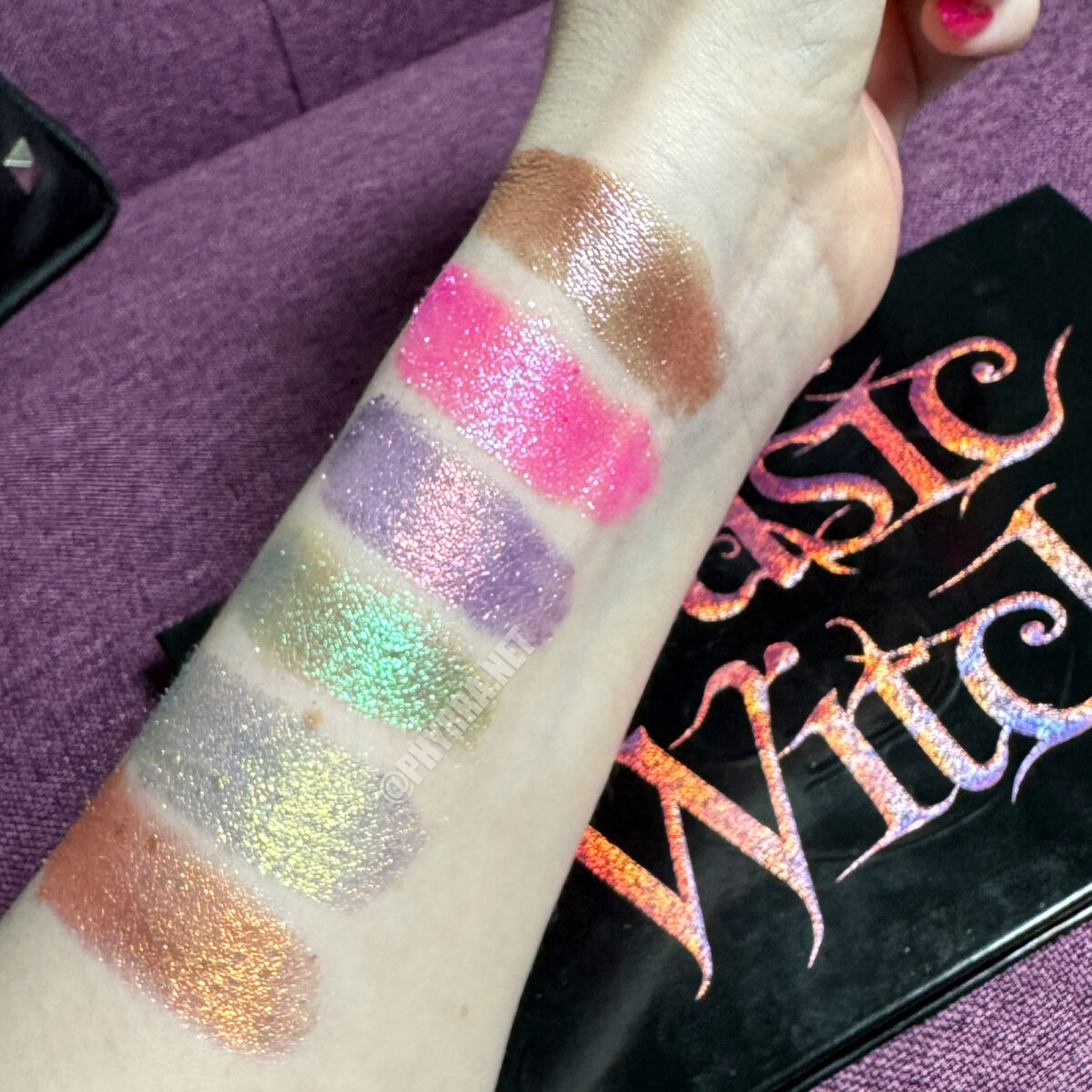 Bellabeautebar Basic Witch Palette Shimmer Swatches