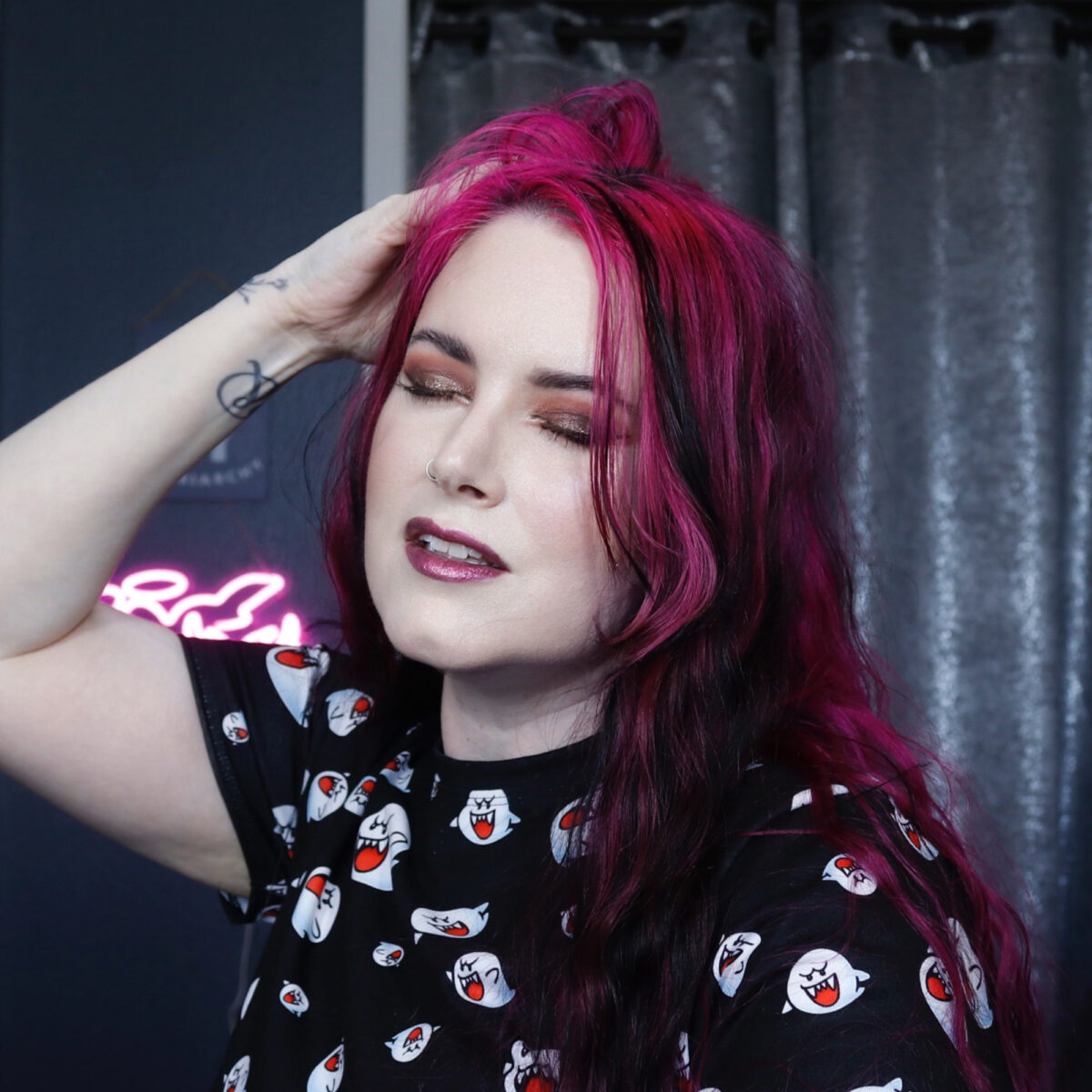 REM Starlet Eyeshadow Makeup