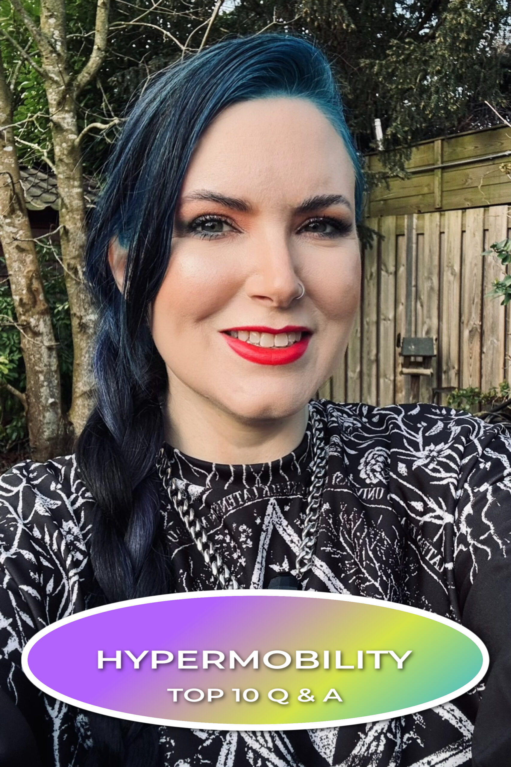 Hypermobility Symptoms: 10 Questions Answered by Someone Who Lives With It by Cordelia Frost